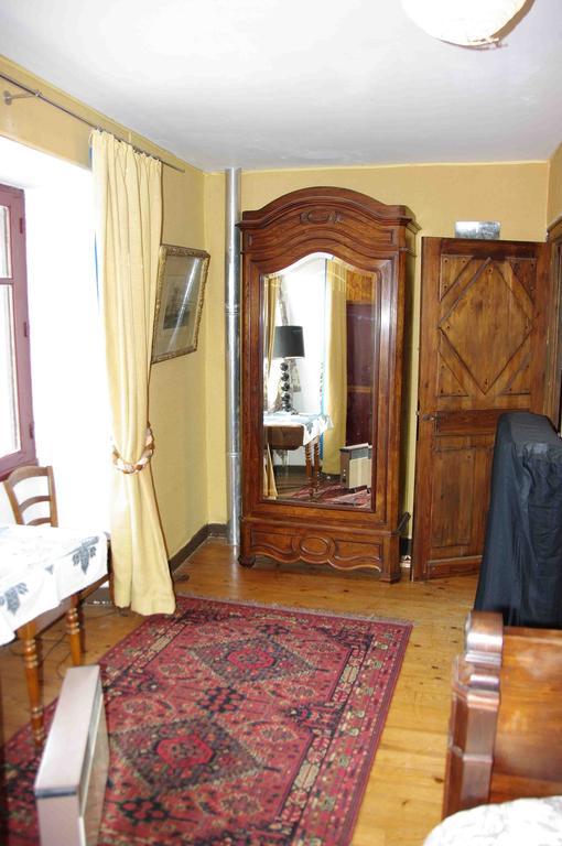 Chateau De Vermette Hotel La Chapelle-Gaudin Quarto foto