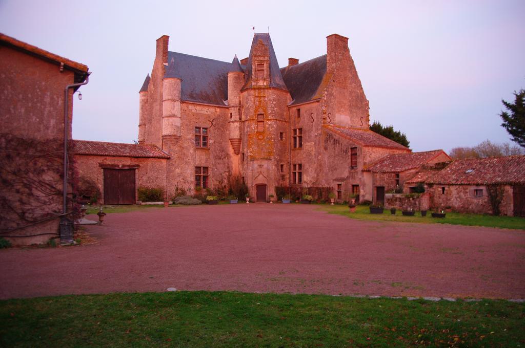 Chateau De Vermette Hotel La Chapelle-Gaudin Exterior foto